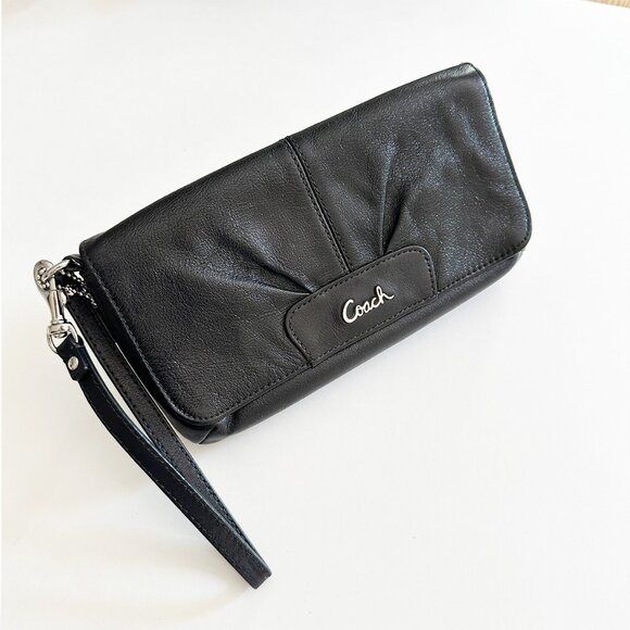 Coach - Leather Wallet - Picture 5 of 5